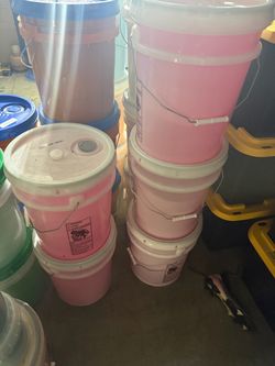 Pink car wash soap