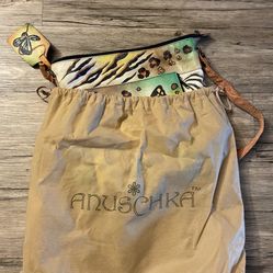 Anuschka handbag