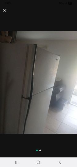Roper Refrigerator