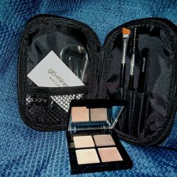 Glo Brow Collection Kit *NEW!*