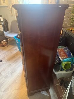 Drawer Chest