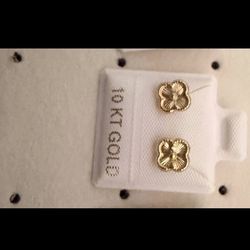 Arete flor van cleef  oro 10k