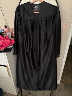Grad  gown