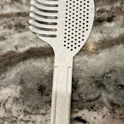 Tupperware Pasta Spoon 