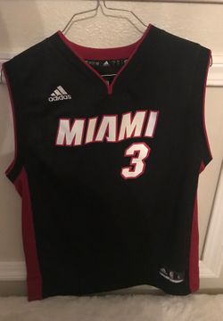 Miami Heat Dwayne Wade jersey size Large kids