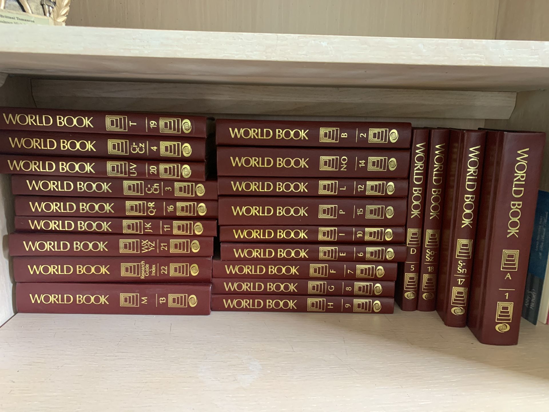World book Encyclopedia