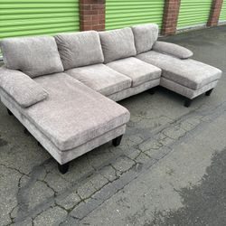 Sectional Couch ( Free Delivery )