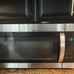 Whirlpool Microwave 