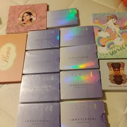 Makeup Pallets 