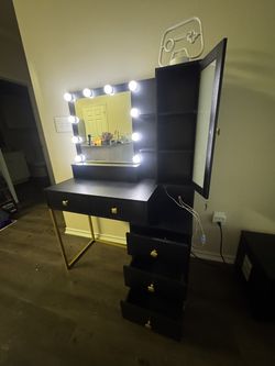 ✨ Black & Gold Hollywood Vanity / Makeup Desk – $175 OBO ✨