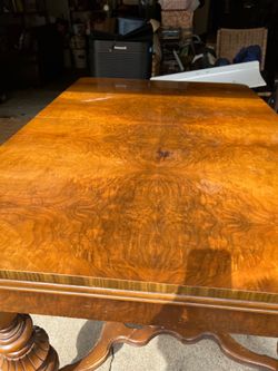 Free - 1930s antique table, 6 chairs and sideboard