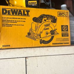 dewalt circular saw 
