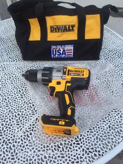 Dewalt 20 Volt Hammer Dril 3 speed . Tool only