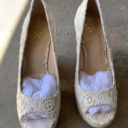 Vince Camato Wedges Size 6 NEW!