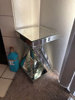 Crystal stands