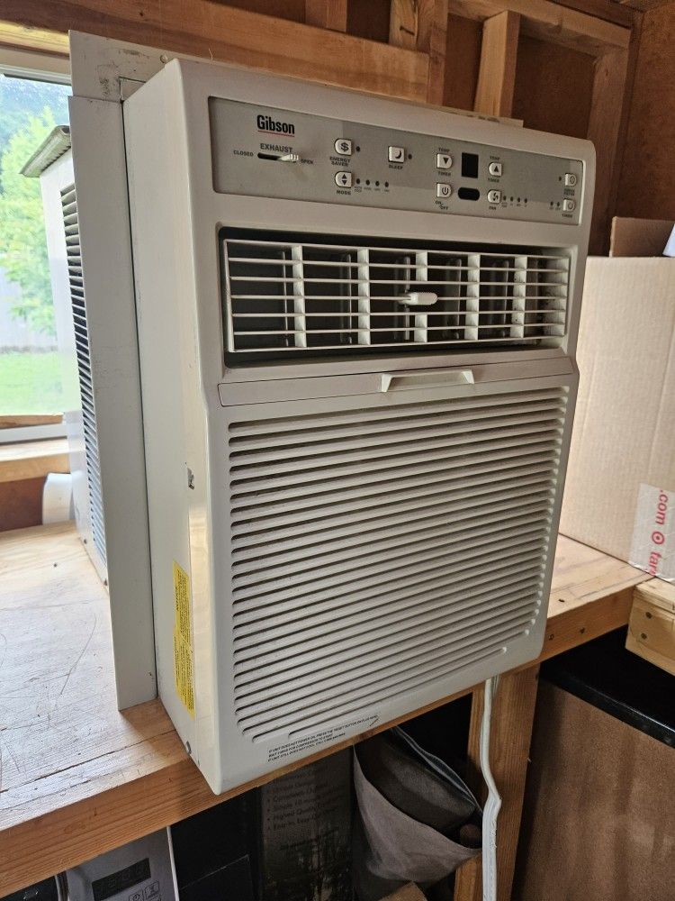 12000 BTU Gibson Air Conditioner Window Unit