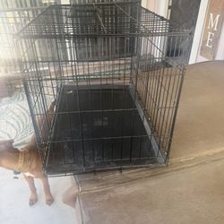MEDIUM SIZE DOG CRATE 