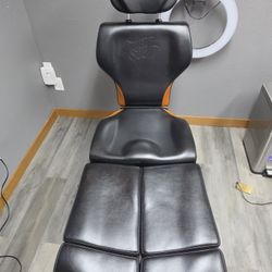 Tattoo Chair