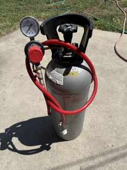 20 lb co2 tank with TapRight regulator