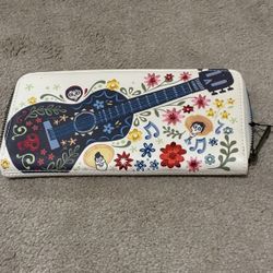 LARGE COCO WALLET ,,, Happy Valentines 💝 