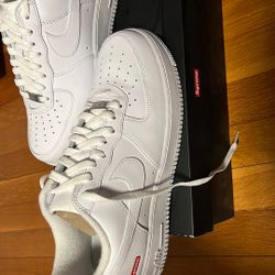 Not Used Size 10 Supreme Air Force 1 (No Supreme Laces)