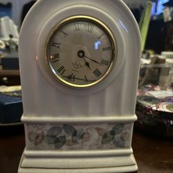 Lenox Clock: Drift Leaves
