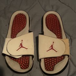 Jordan Hydro 6 Retro Slides