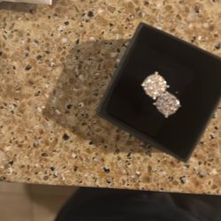 Silver Moissanite Earrings With Touch Of Gold In Middle
