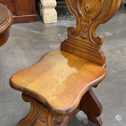 19th Century Pair of Italian Sgabello Carved Chairs 