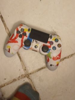 brand new ps4 controller