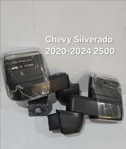 Chevy Silverado 2(contact info removed)- 2024 towing mirrors