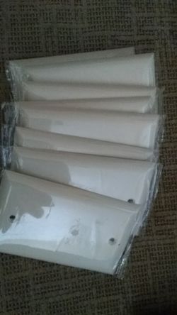 8 Eagle White Thermoset Standard 8-Gang Blank Cover Box Mounted Wallplate 2129W