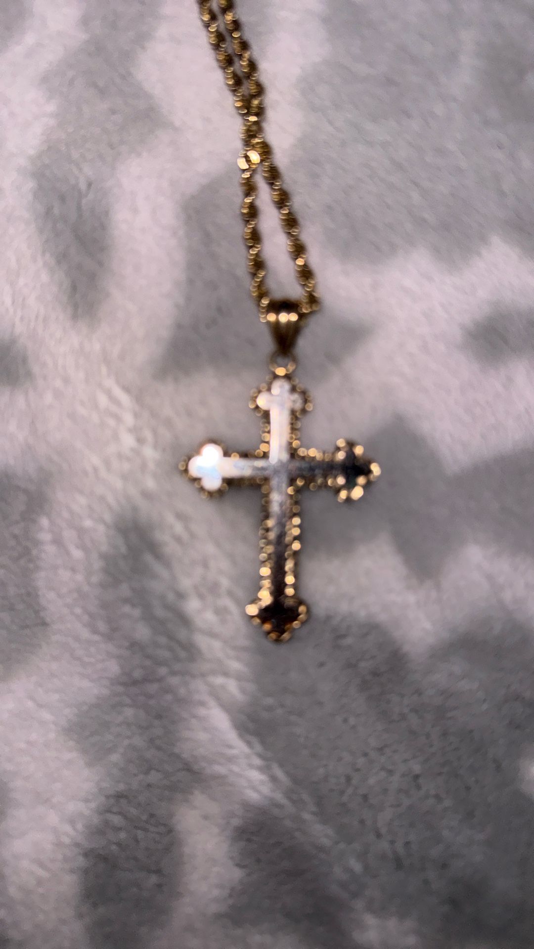 10k 28’inch Gold Rope Chain W Pendant