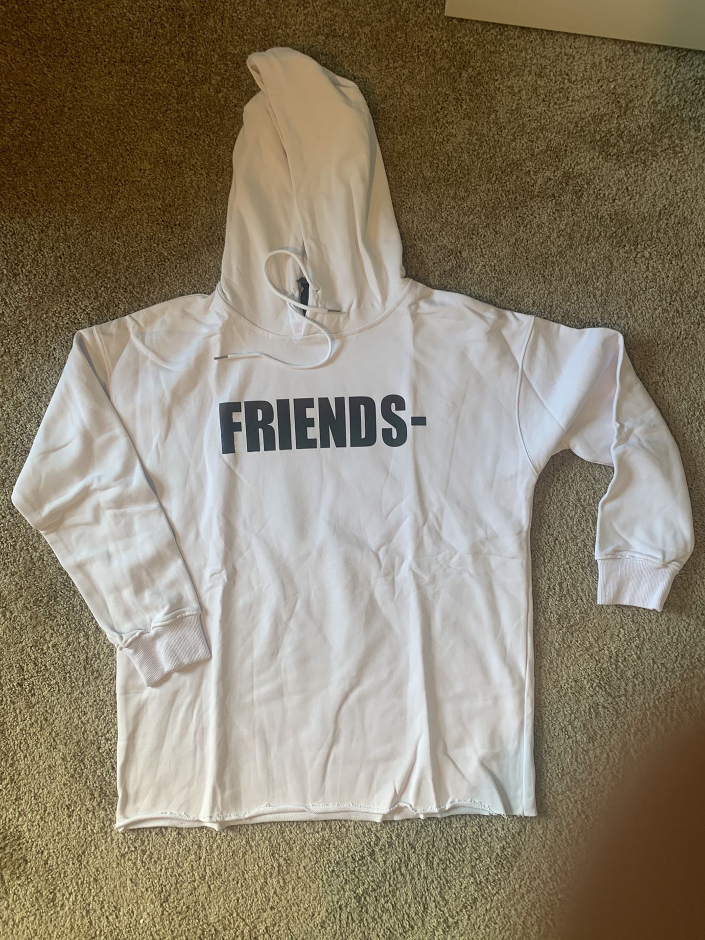 Vlone Hoodie - www.disolcolor.com