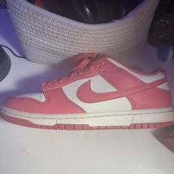 Pink Nike dunks Low