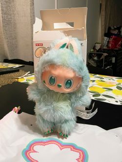 Pop mart Labubu "Serenity" vinyl plush pendant