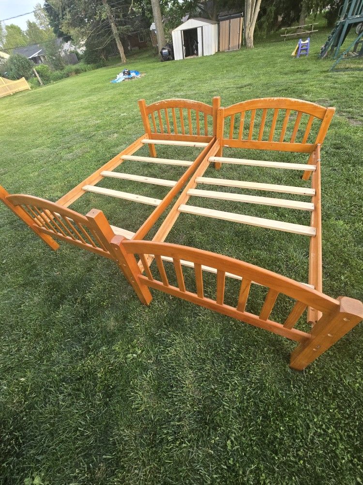 Twin Wooden beds