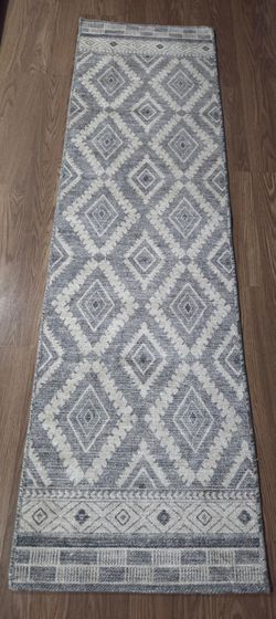 2ft x 7ft Woven non-skid Floor Runner