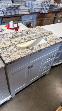 36x22 in vanity bathroom $389