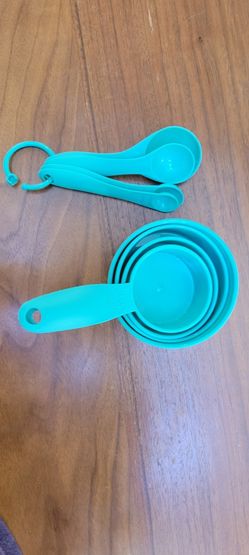 Measuring Cups And Spoons