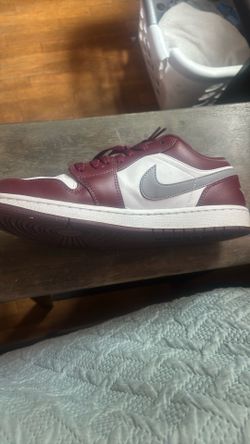 Nike dunk low Bordeaux