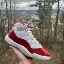Air Jordan 11 Retro Cherry 