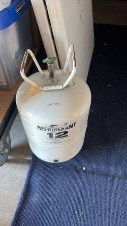 R12 30 lb jug