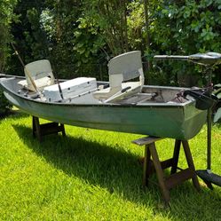 16’ Fiberglass Kayak