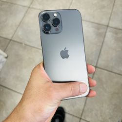 Unlocked iPhone 13 Pro Max 