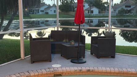 Patio set