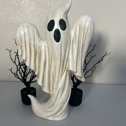 Halloween Large  Ghost