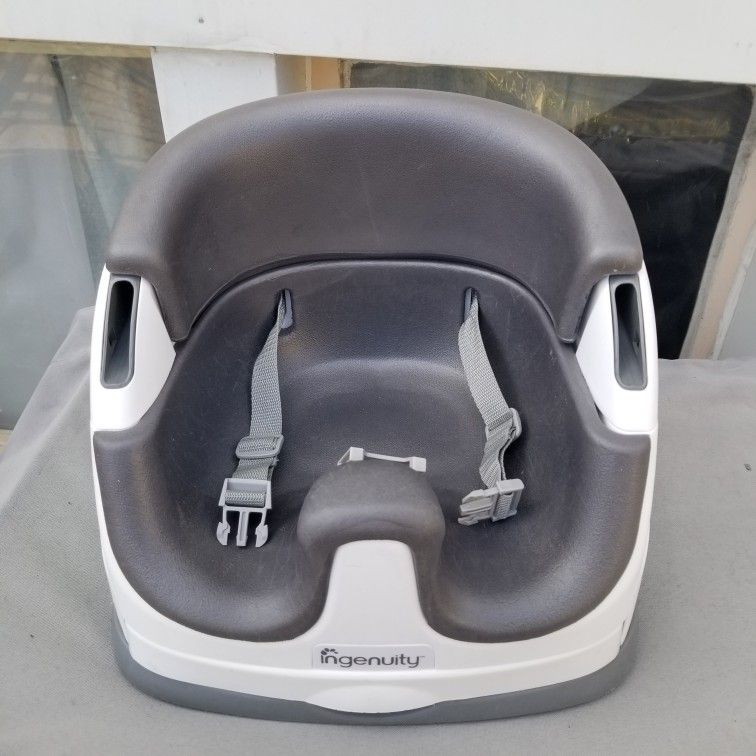 Ingenuity Baby Base 2-in-1 Booster Seat