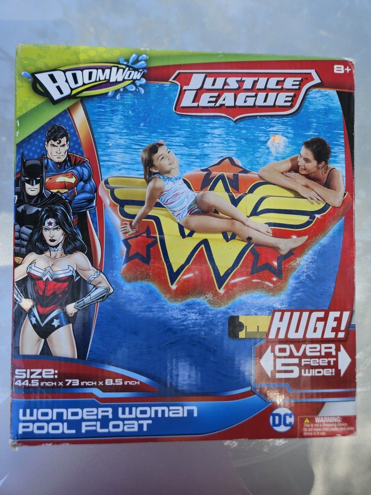 New In Box Wonder Woman Huge 5' Foot Water Pool Ocean Blow Up Inflatable Raft DC Comics