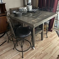 Kitchen Table